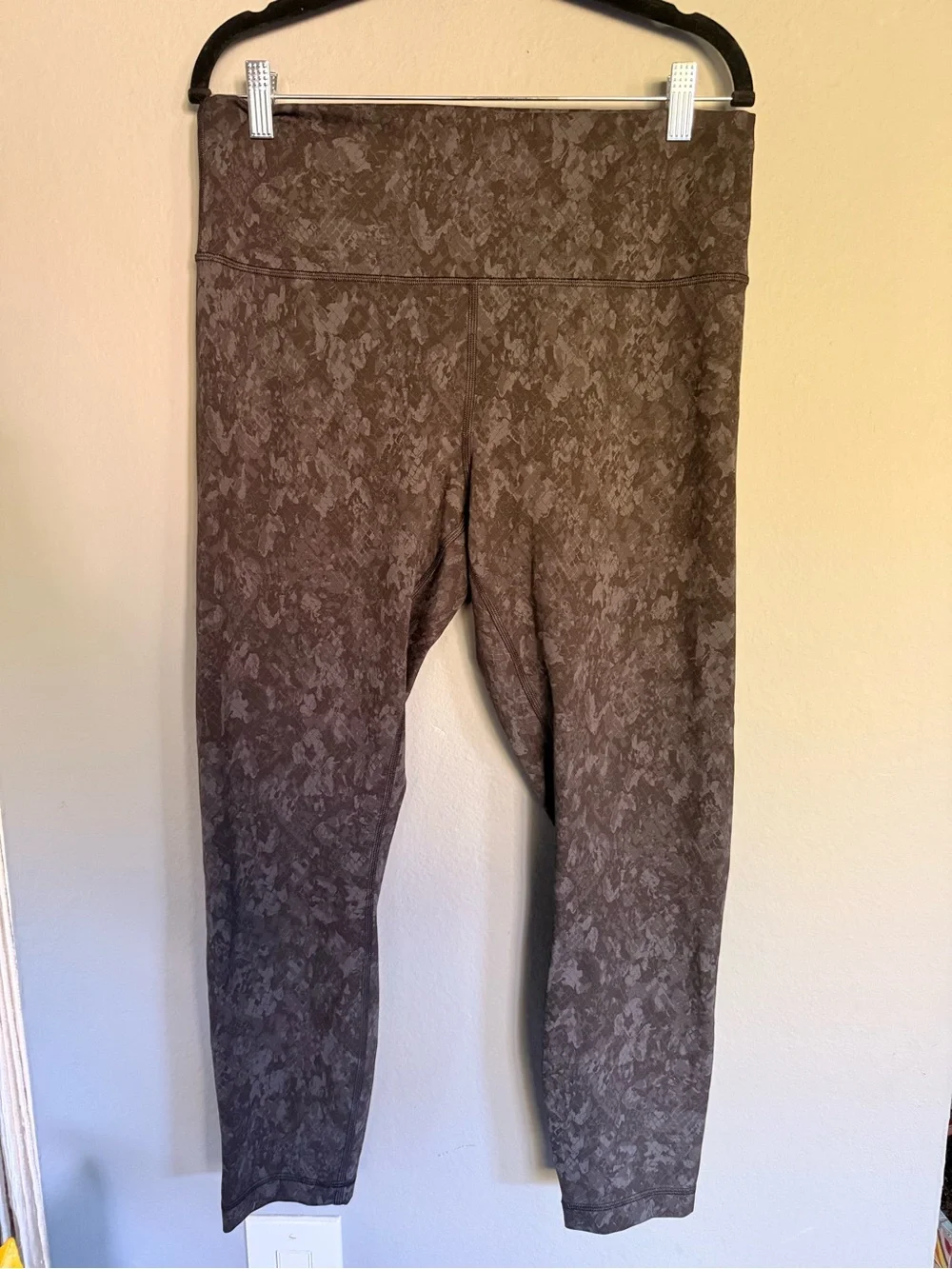 lululemon athletica wunder train leggings size 14🐍🐍🐍